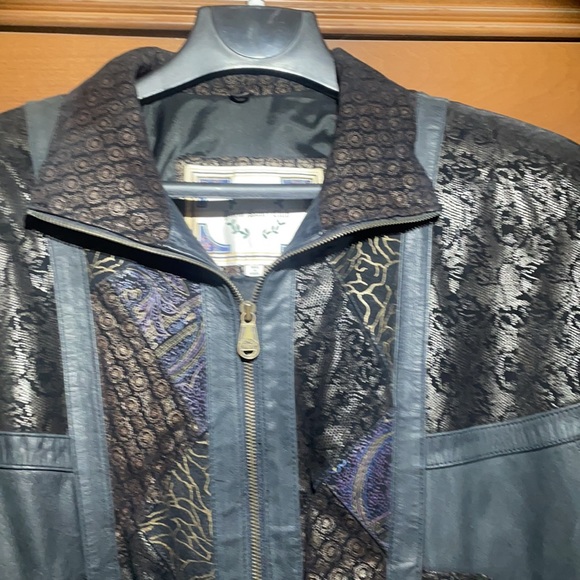 Vintage Paris Sport Club leather jacket. - Picture 3 of 16